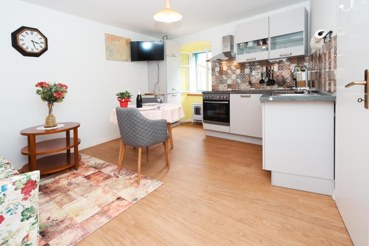 Apartmani Nad Voltun كاستاف المظهر الخارجي الصورة